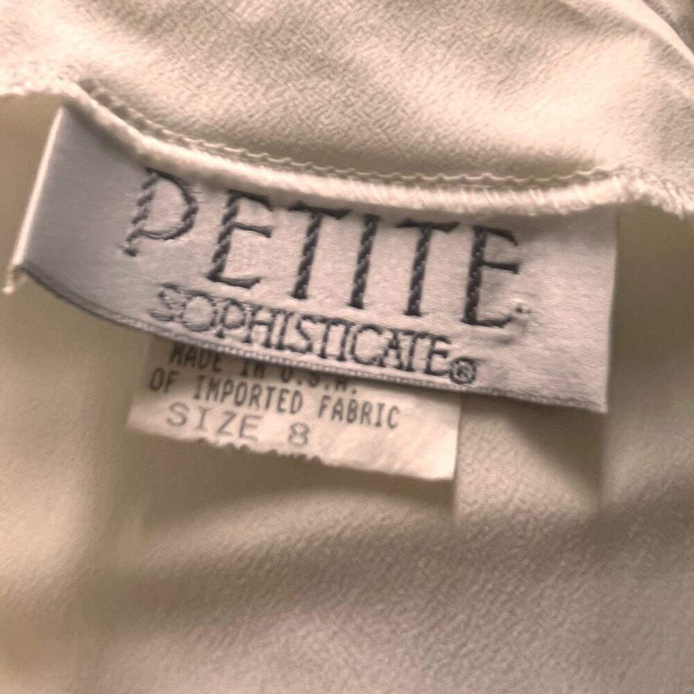 Vintage Size 8/S/M? Petite Sophisticate Womens Ruffled Blouse Ivory Long Sleeve - Picture 8 of 9